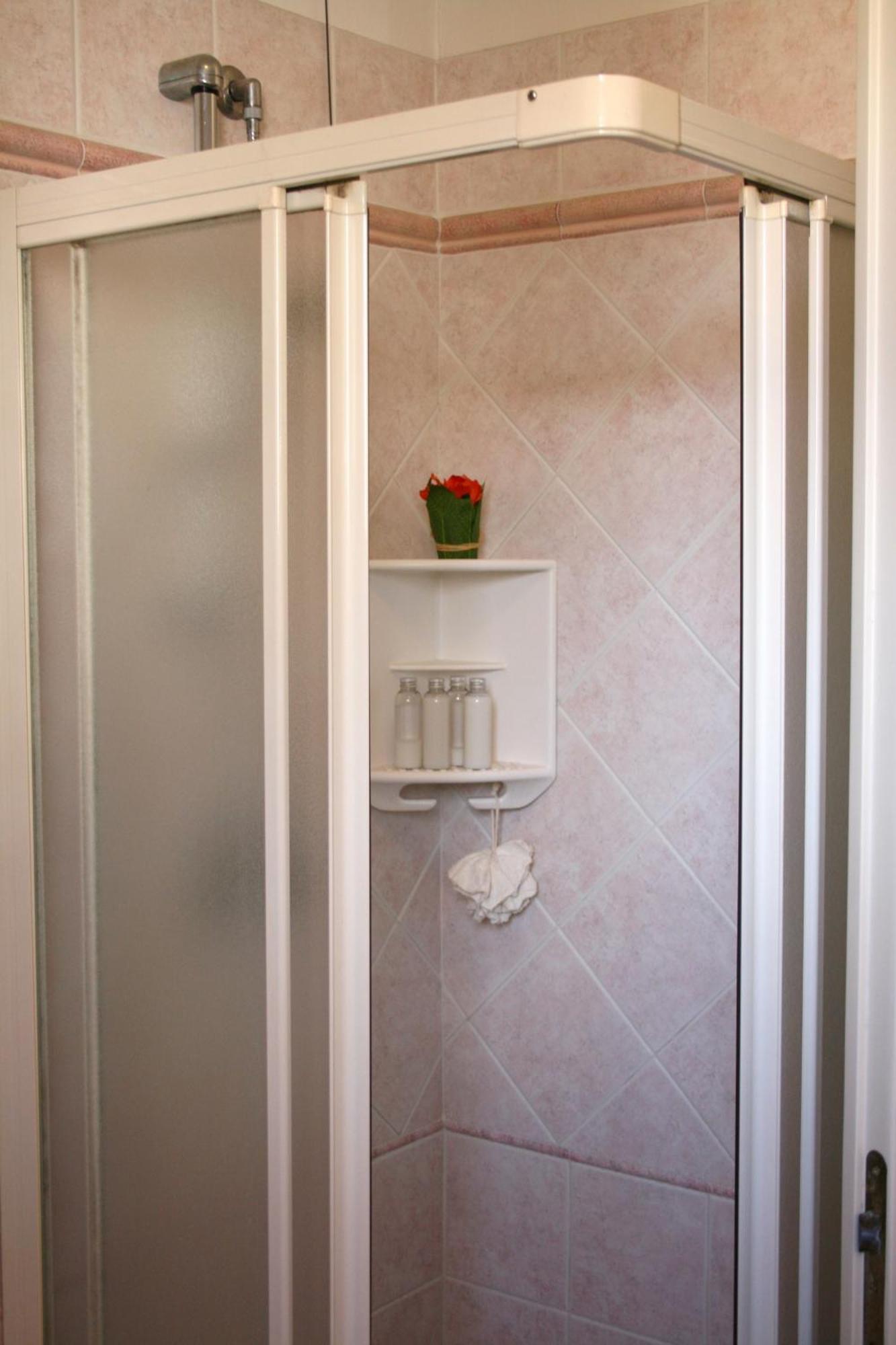 Residenza Villa Margherita Rimini Ruang foto