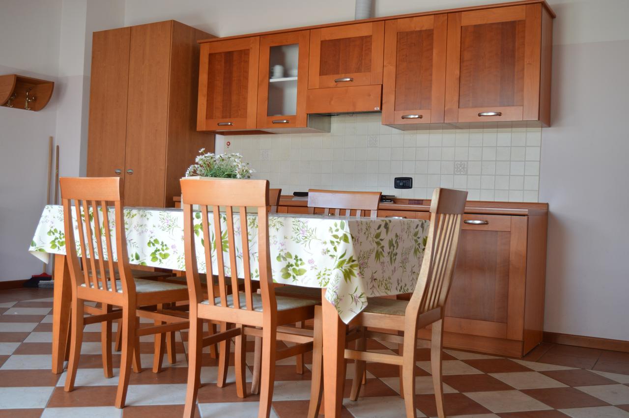 Residenza Villa Margherita Rimini Bagian luar foto