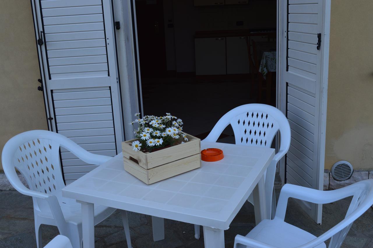 Residenza Villa Margherita Rimini Bagian luar foto