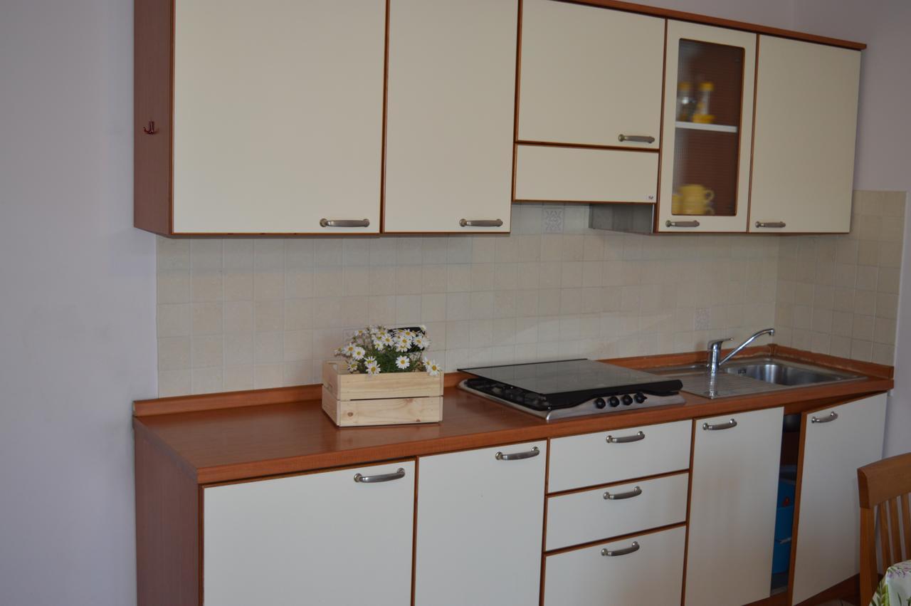 Residenza Villa Margherita Rimini Bagian luar foto