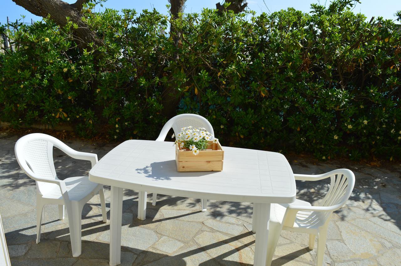 Residenza Villa Margherita Rimini Bagian luar foto