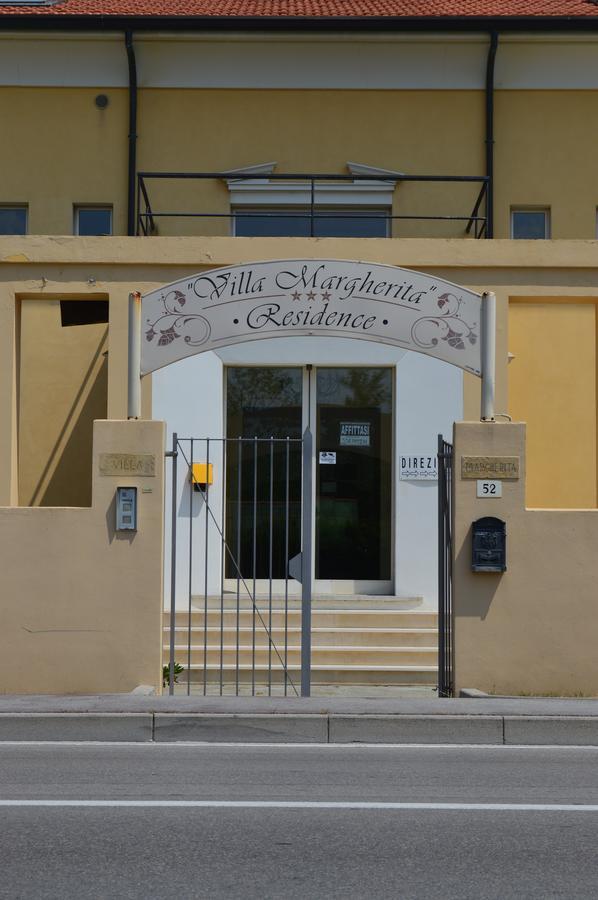 Residenza Villa Margherita Rimini Bagian luar foto